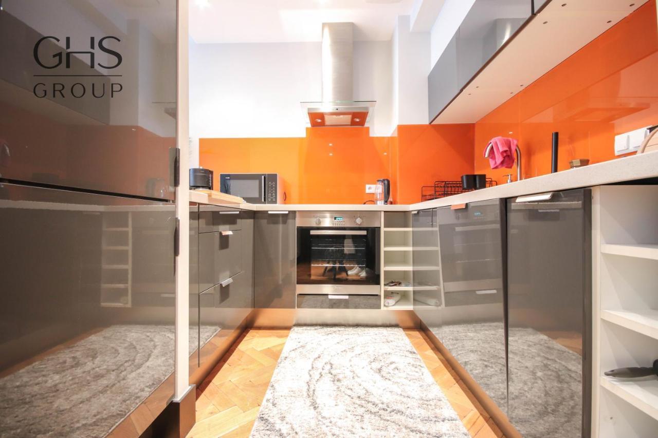 Piekny Apartament W Centrum Miasta, Zamek Wawelski Cracovie Extérieur photo